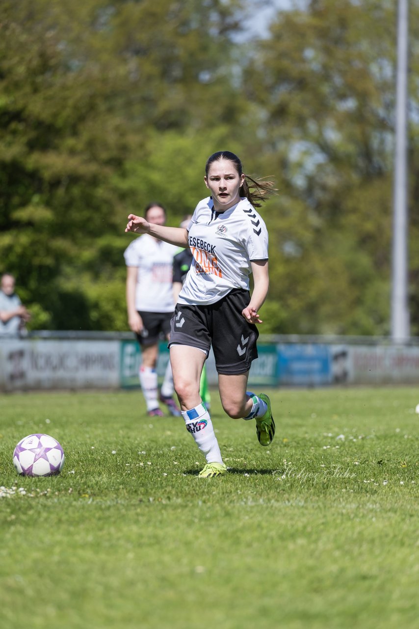 Bild 110 - wBJ SV Henstedt Ulzburg - FSG Oldendorf Itzehoe : Ergebnis: 6:3